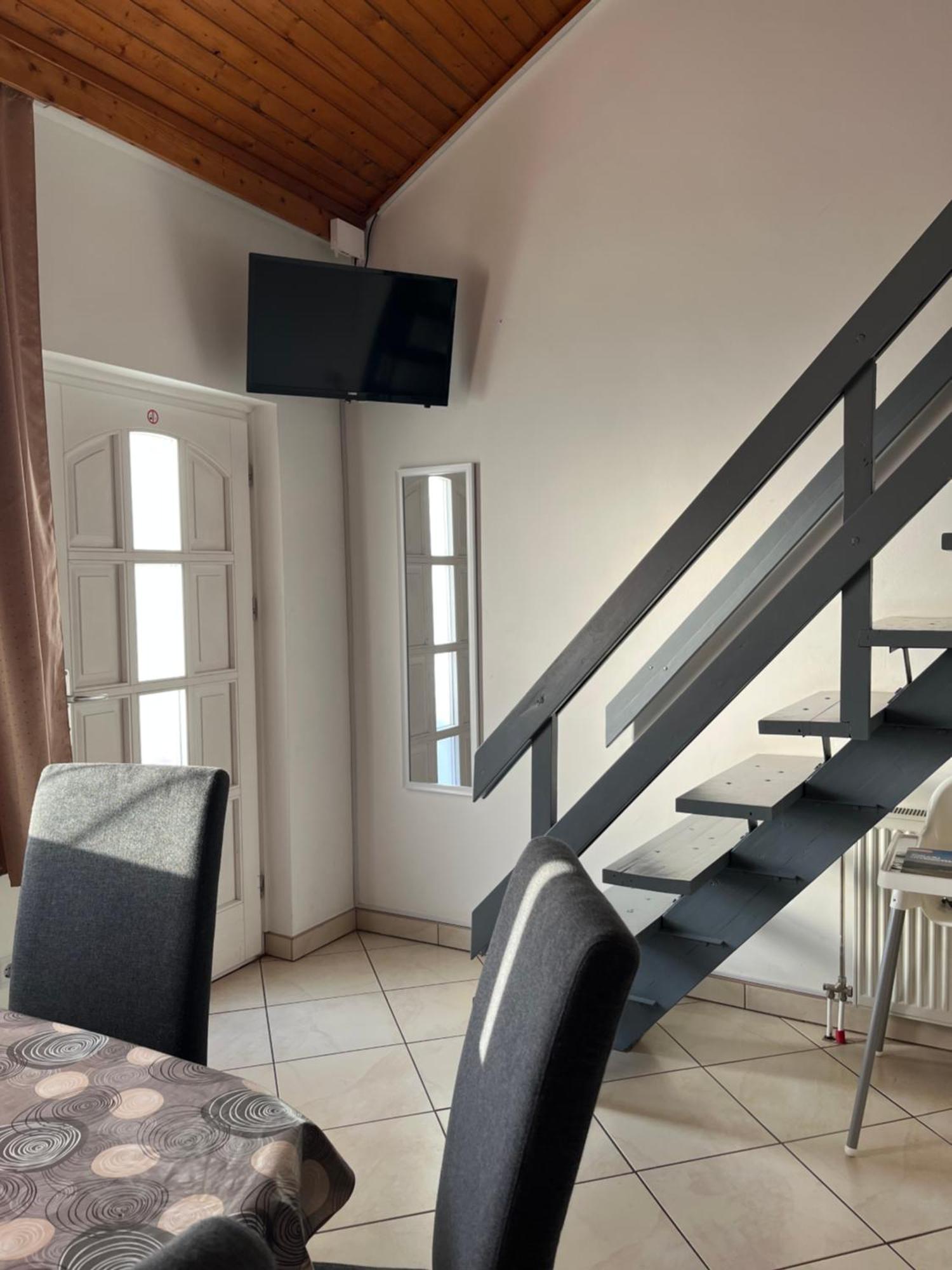 Marcell Apartman Hajduszoboszlo Bagian luar foto