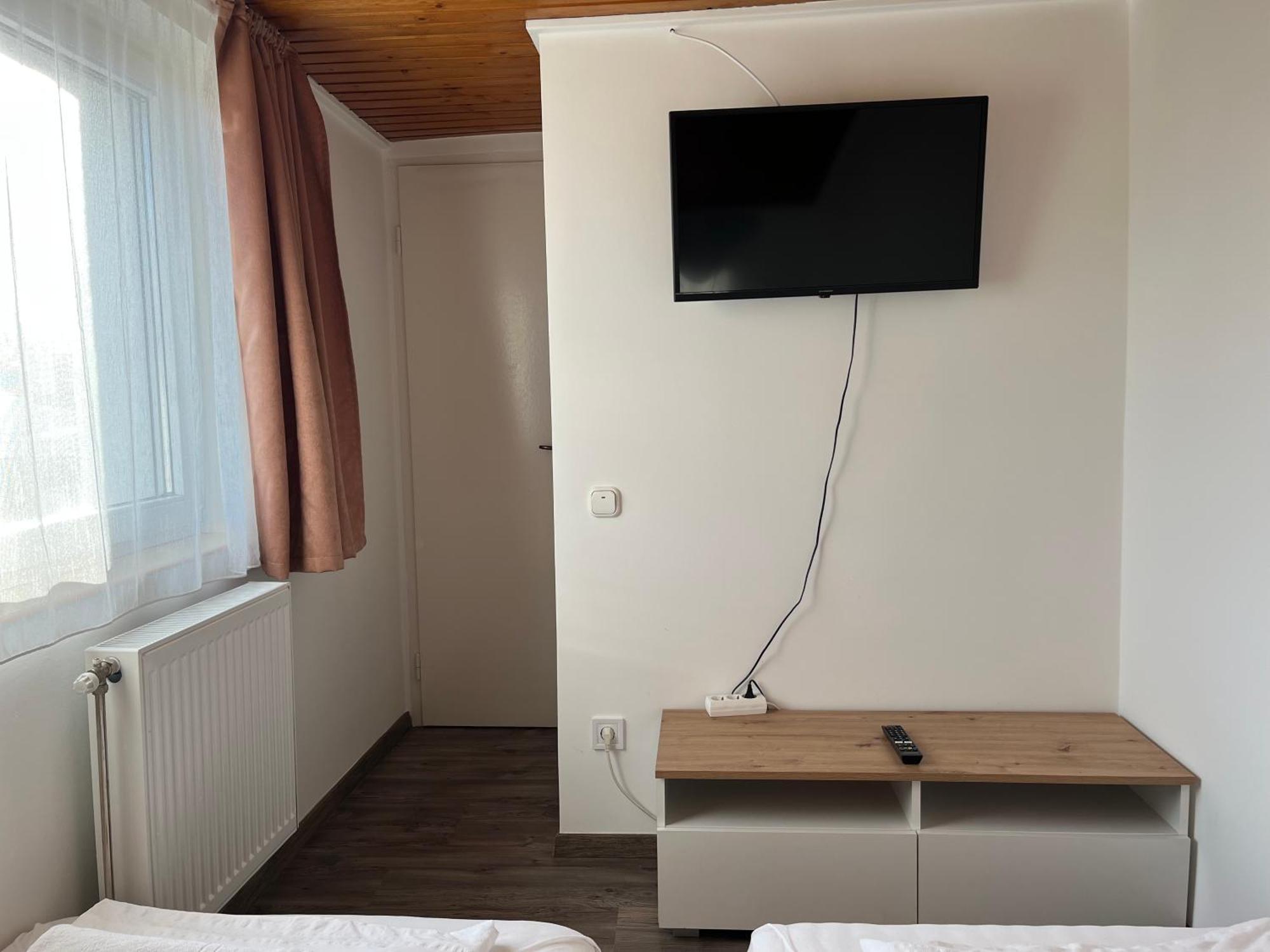 Marcell Apartman Hajduszoboszlo Bagian luar foto