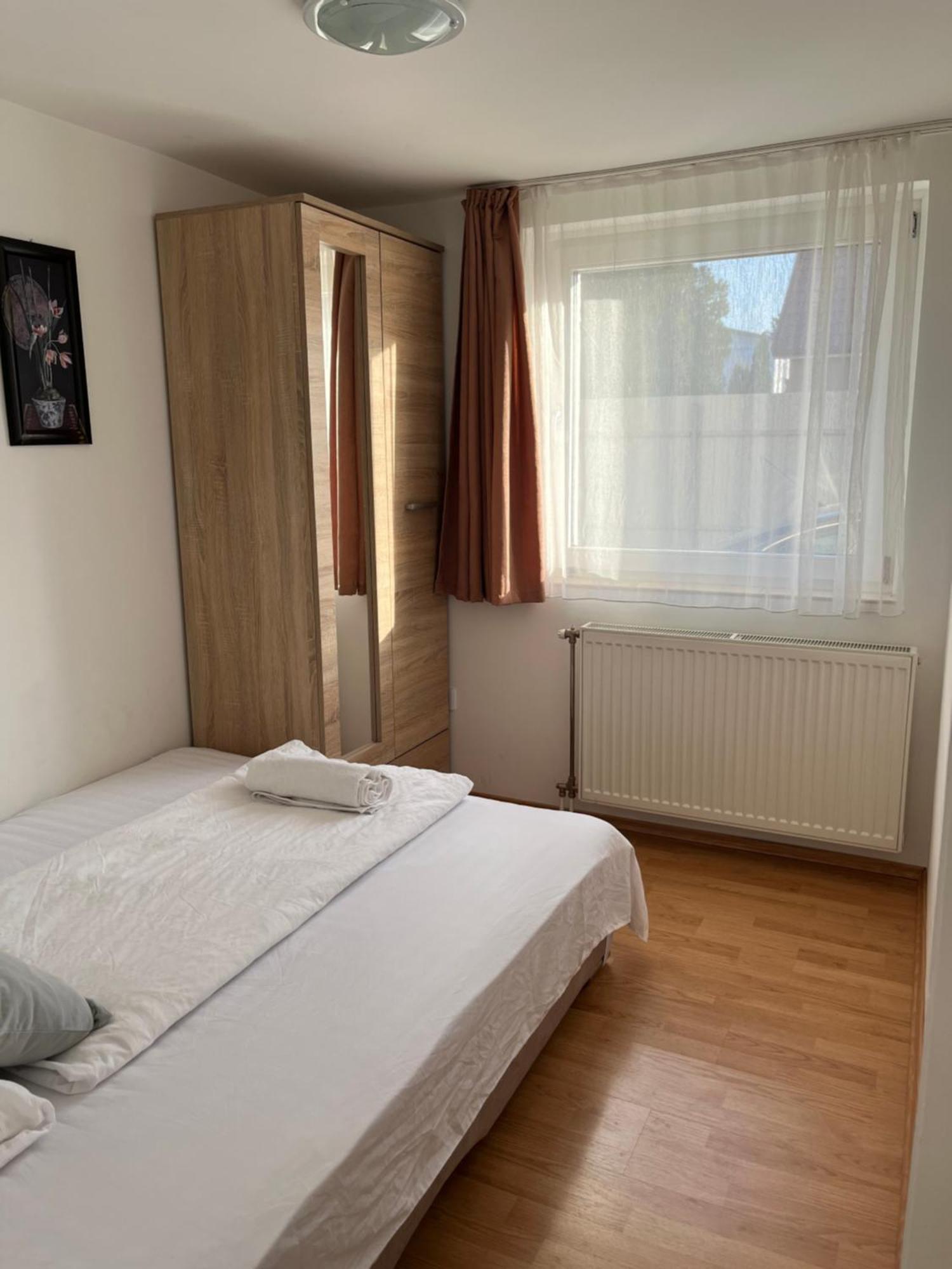 Marcell Apartman Hajduszoboszlo Bagian luar foto